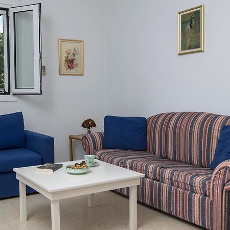 Katsíngrion Villa Christina מראה חיצוני תמונה